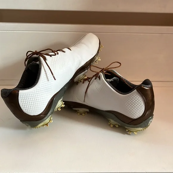 FootJoy D.N.A. Man’s Golf Shoes, Size 11M - Picture 4 of 7